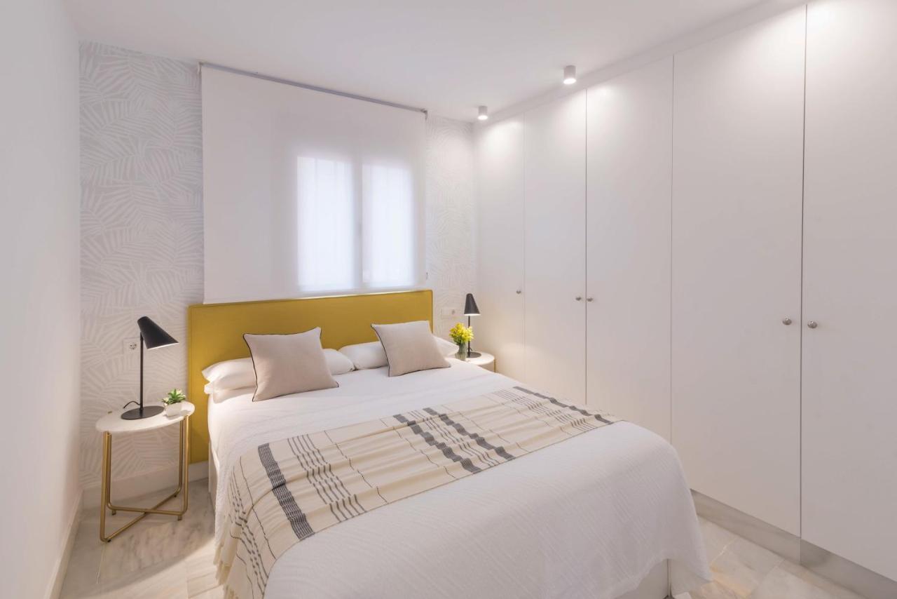 Premium Apartment & Free Parking By Ele Apartments Malaga Exterior photo